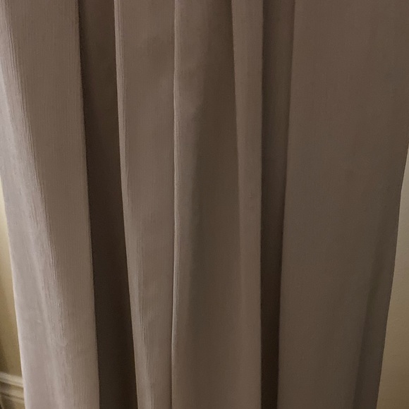 EUC Stunning flowy dress! - Picture 4 of 7